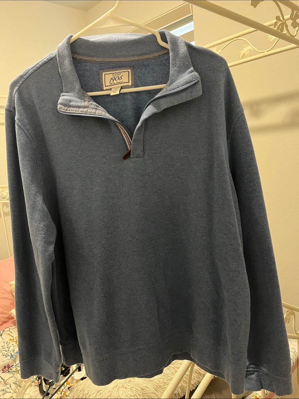 Vintage-Inspired Men's Slate Blue Quarter-Zip Pullover